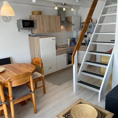 Familienfreundliche Gesamte In Friedrichskoog-spitze Mit Garten, Grill Und Terrasse شقة فريادريتشسكوغ